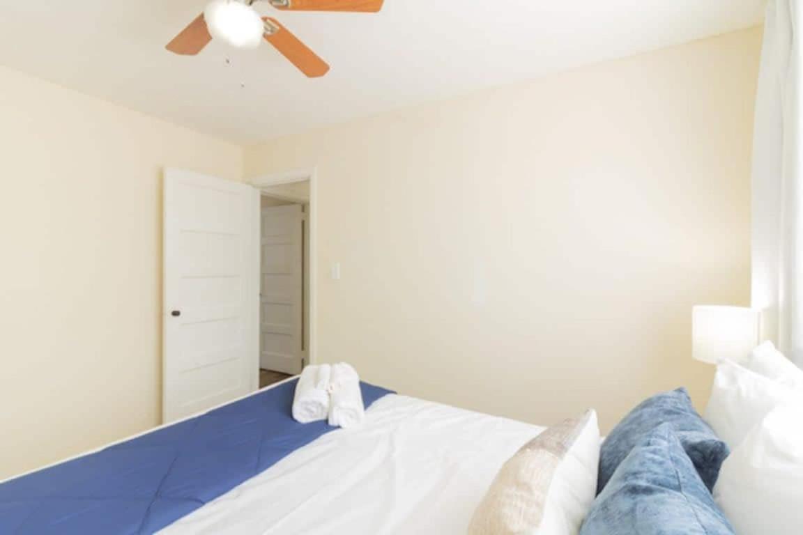 The Delightful Doubles- Unit A- Centrally Located Columbus Exteriör bild