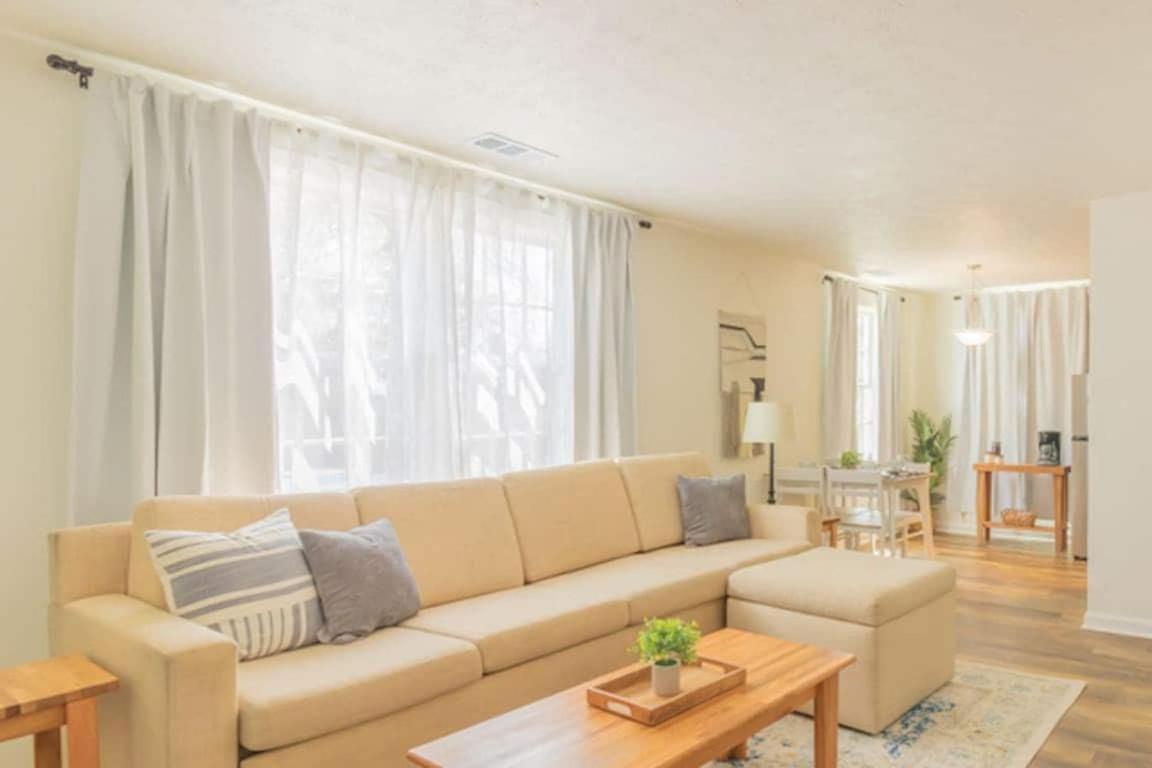 The Delightful Doubles- Unit A- Centrally Located Columbus Exteriör bild