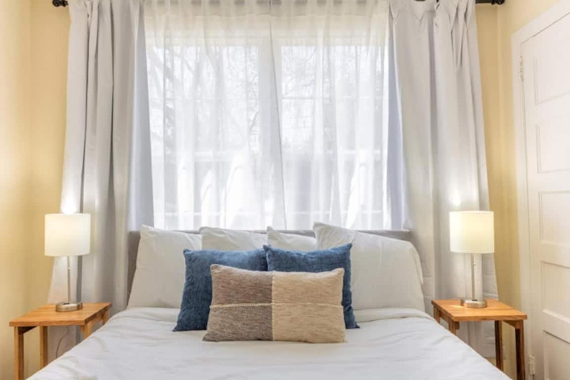The Delightful Doubles- Unit A- Centrally Located Columbus Exteriör bild