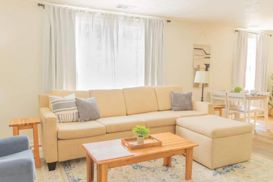The Delightful Doubles- Unit A- Centrally Located Columbus Exteriör bild